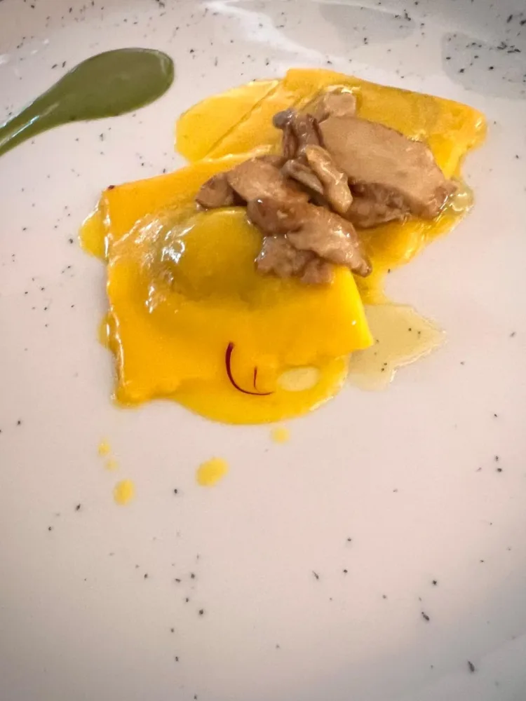 Lo Scalco - Ravioli ripieni di porcini e zafferano