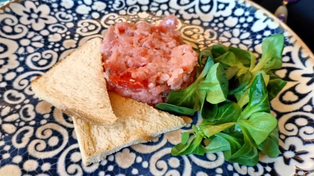 Trattoria Al Porto - Tartare di Salmerino