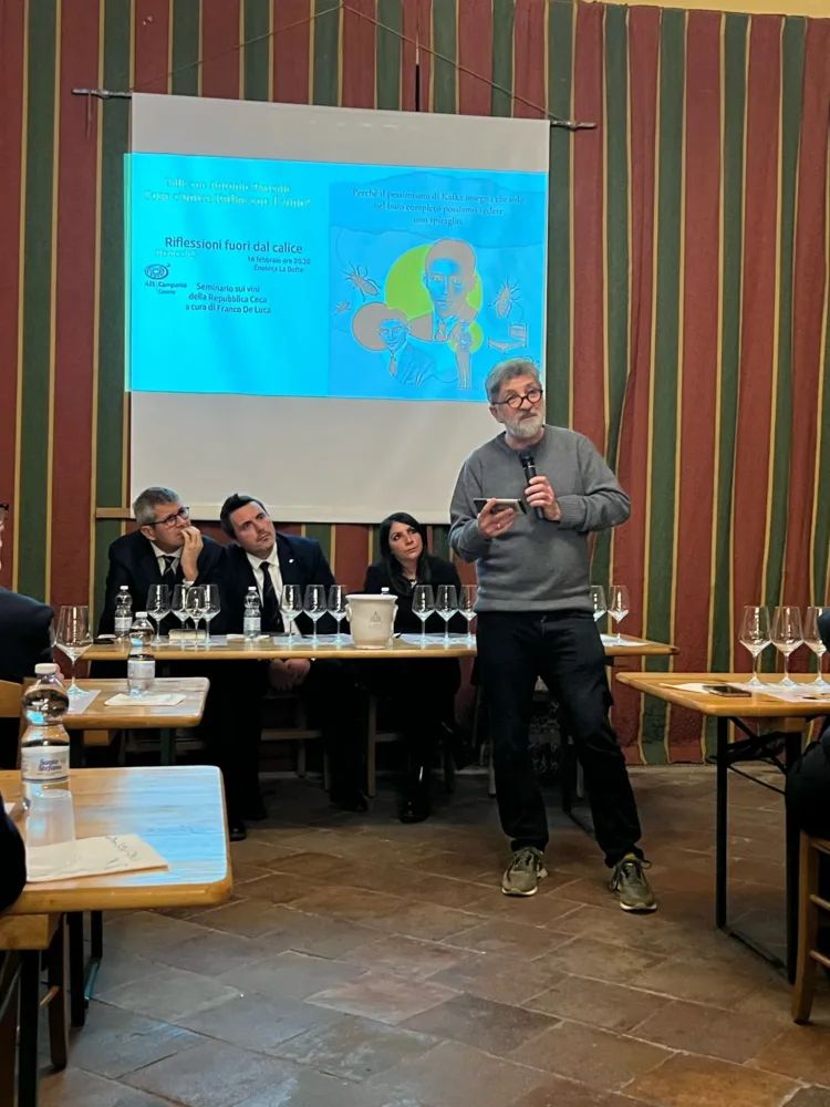 L’essenza di Nestarec e l’alienazione di Kafka