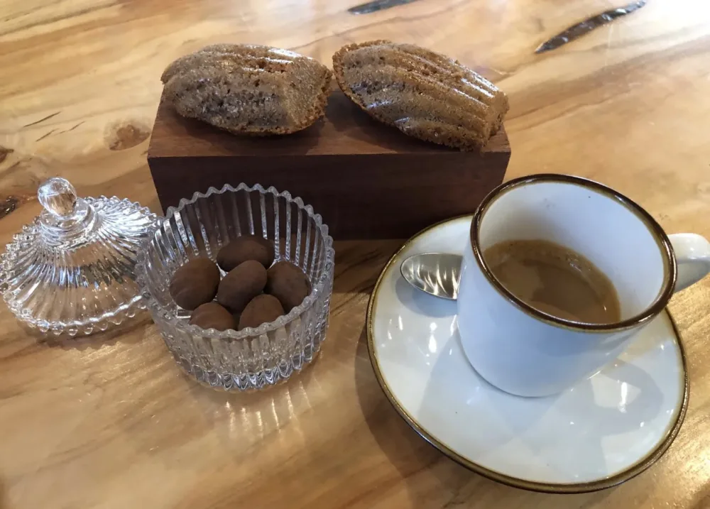 Metodo, il servizio del caffè