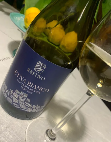 Il Bianco di Restivo Wine