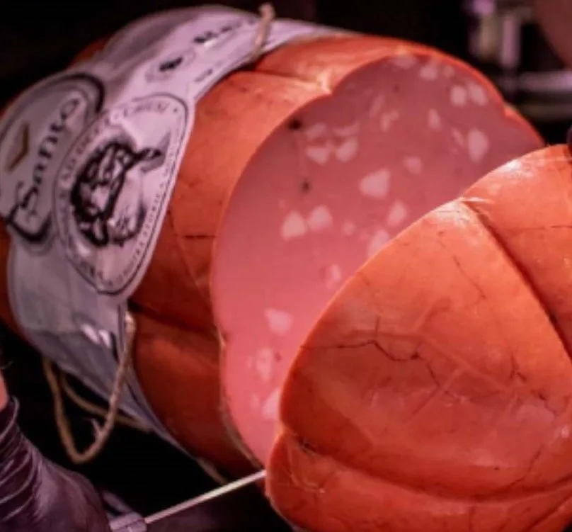 La Mortadella Lo Santo  Bologna Igp