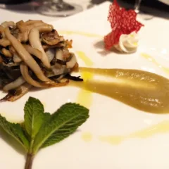 Le Baccanti - Antipasto 1 - Le Tagliatelle di Seppia con i Carciofi grigliati