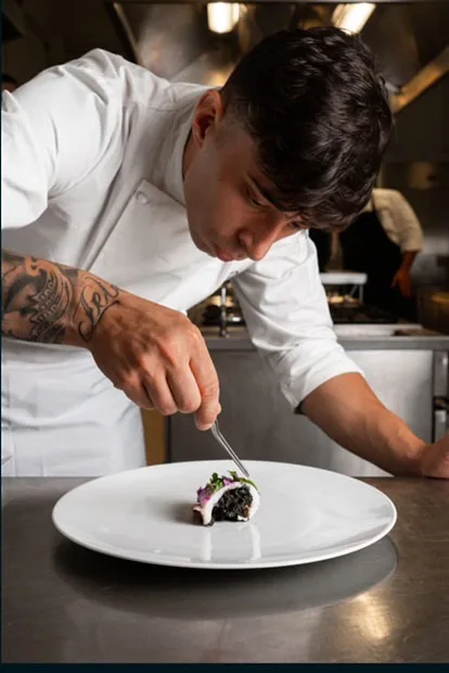 Simone Lezzerini - N’uovo Vino e Cucina