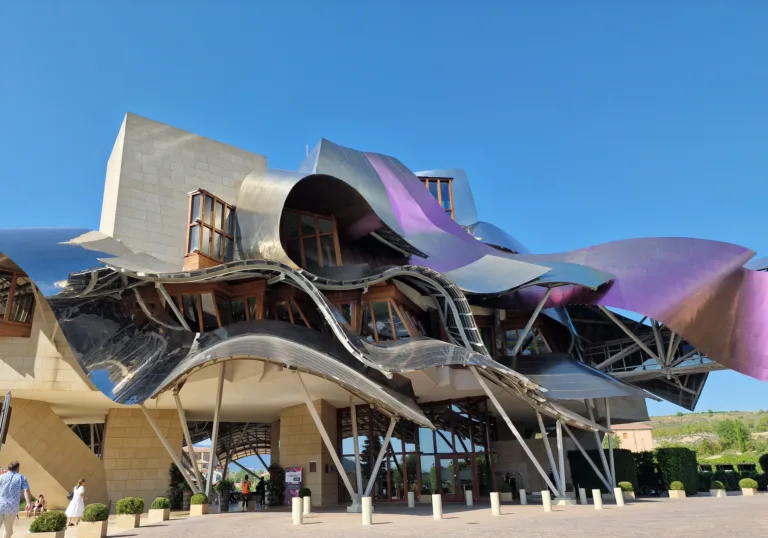 rioja - marques de riscal
