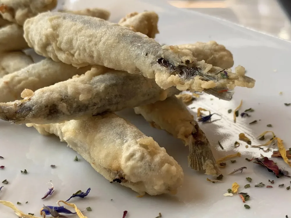 Lo Stuzzichino, alici in pastella