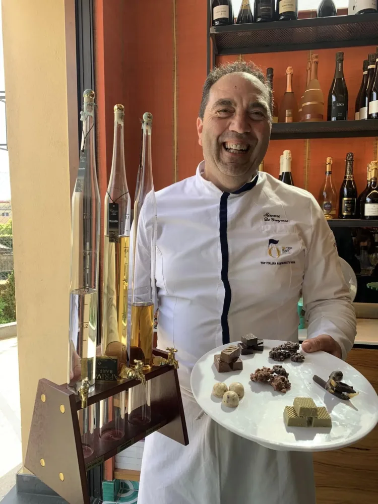 Lo Stuzzichino, Mimmo col fine pasto