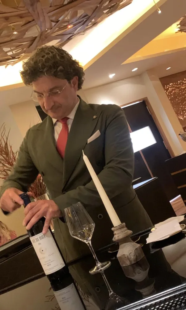 Tre Olivi a Paestum, il sommelier Roberto Adduono