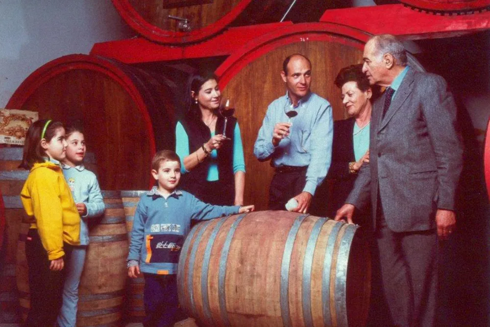 Villa Matilde Avallone una storia di famiglia