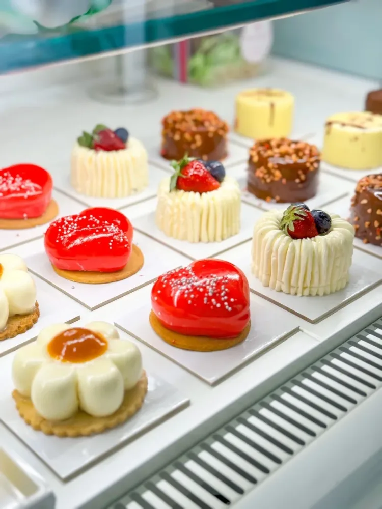 Pasticceria moderna - Nunú Café Patisserie