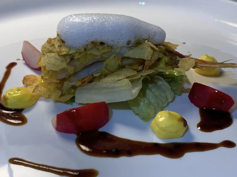 Zest Restaurant, Hotel La favorita, triglia in patate fritte e lattuga