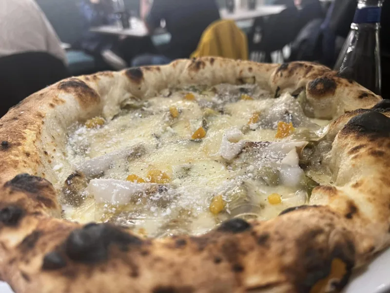 La pizza con i carciofi di Raffaele Bonetta