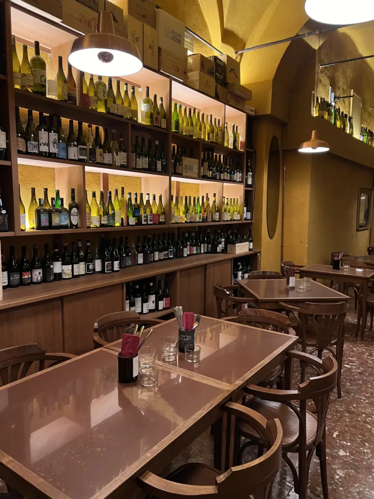 Catania enoica - Interno