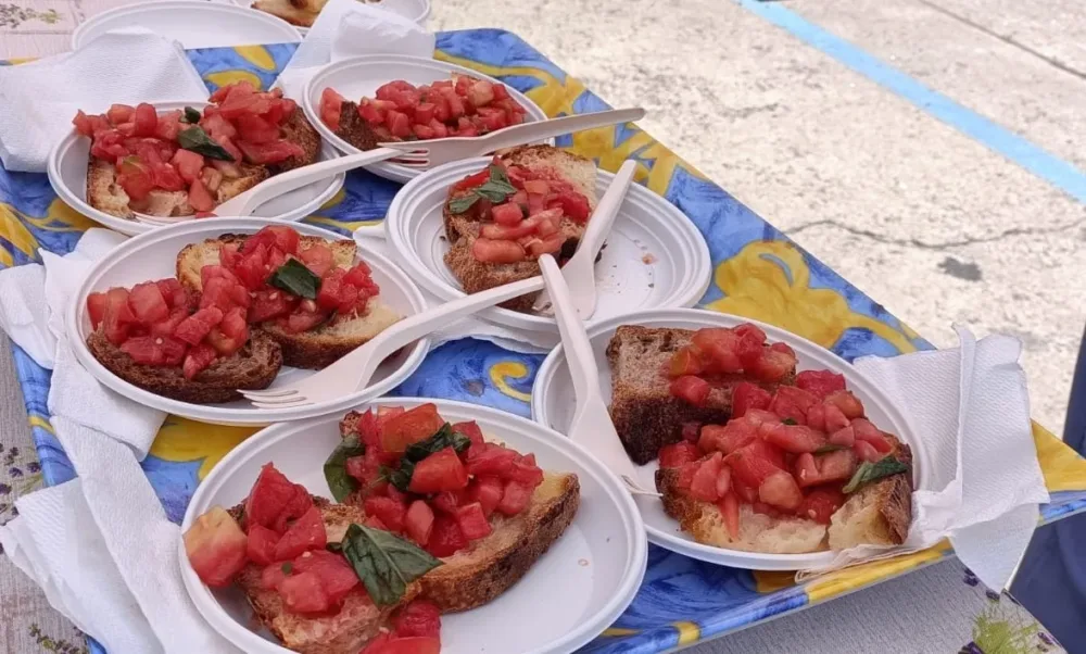 La bruschetta al pomodoro al Mercato della Terra