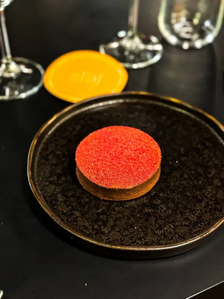 Tartelletta cioccolato e lamponi -Staj Noodle Bar