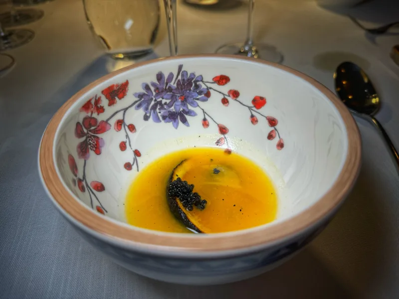 caviale e arancia bruciata