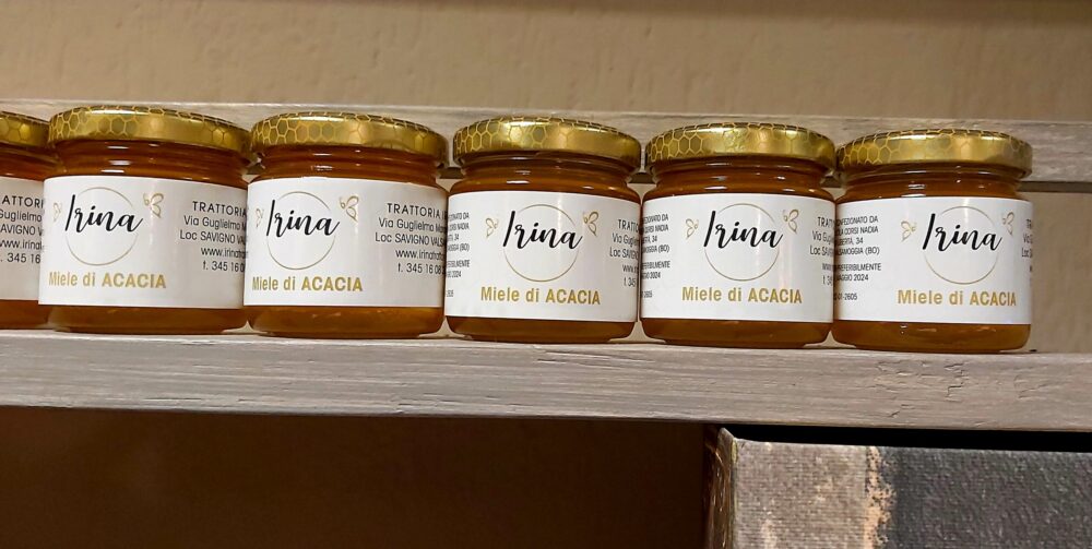 Irina Pizzeria a Savigno - il miele proprio
