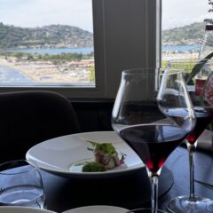 Cala Moresca- Particolare tavolo