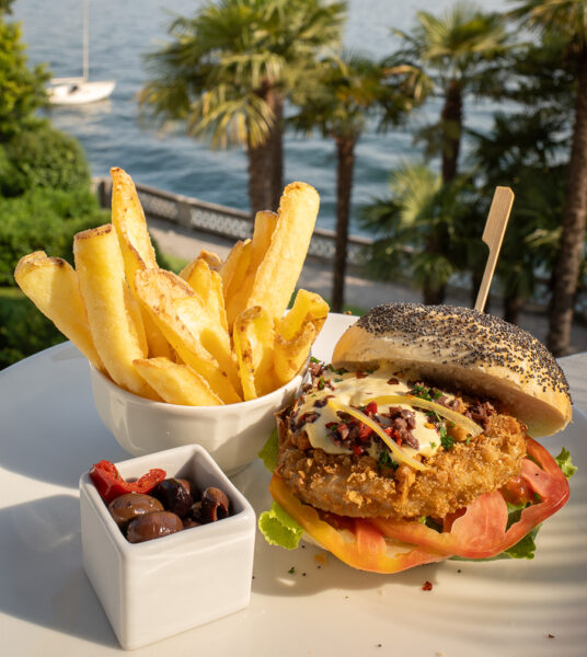 Happy Burger - Omaggio a Cesare Cardini - Ivan Danelli