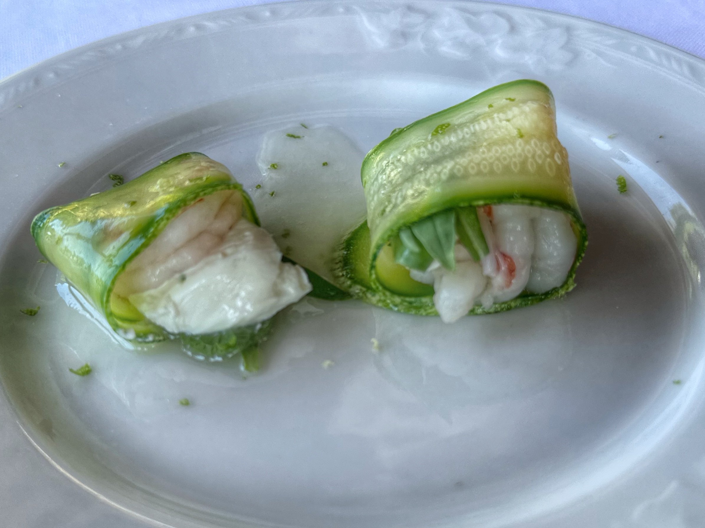 zucchine con gambero e crema di formaggio acida