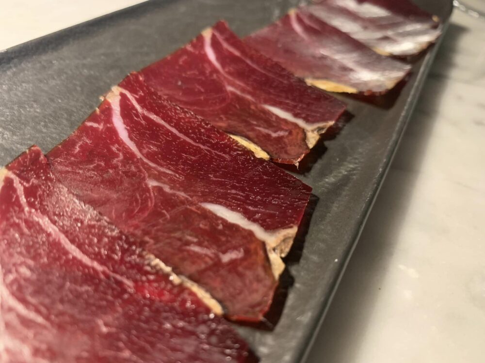 Mood Steakhouse, prosciutto di bue