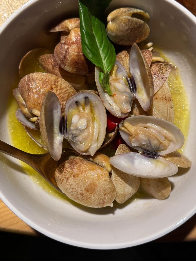 White Chill Out-Sauté Vongole