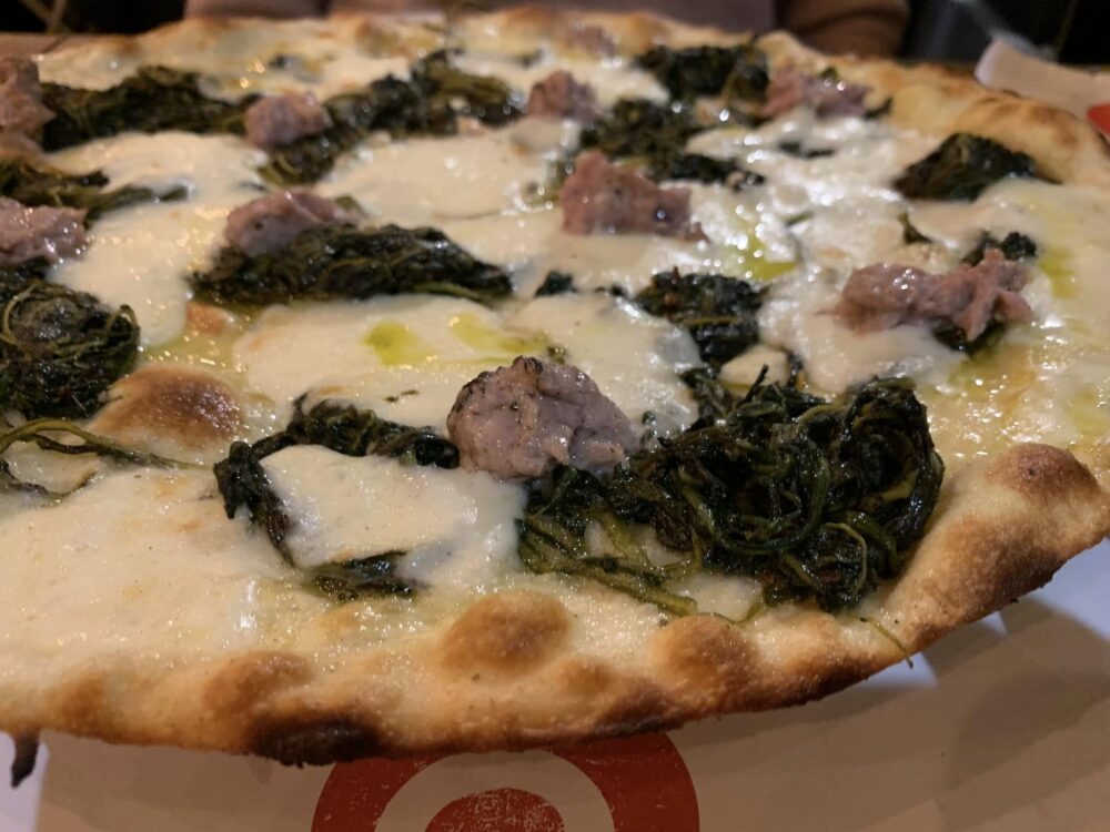 Pizzeria L'Elementare a Trastevere, Cicoria e salsiccia