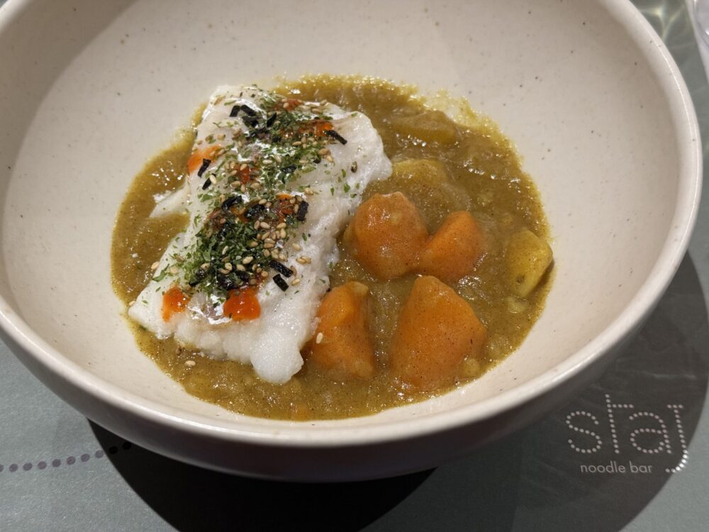 Baccalà e curry jap - Staj Noodle Bar, Chiaia