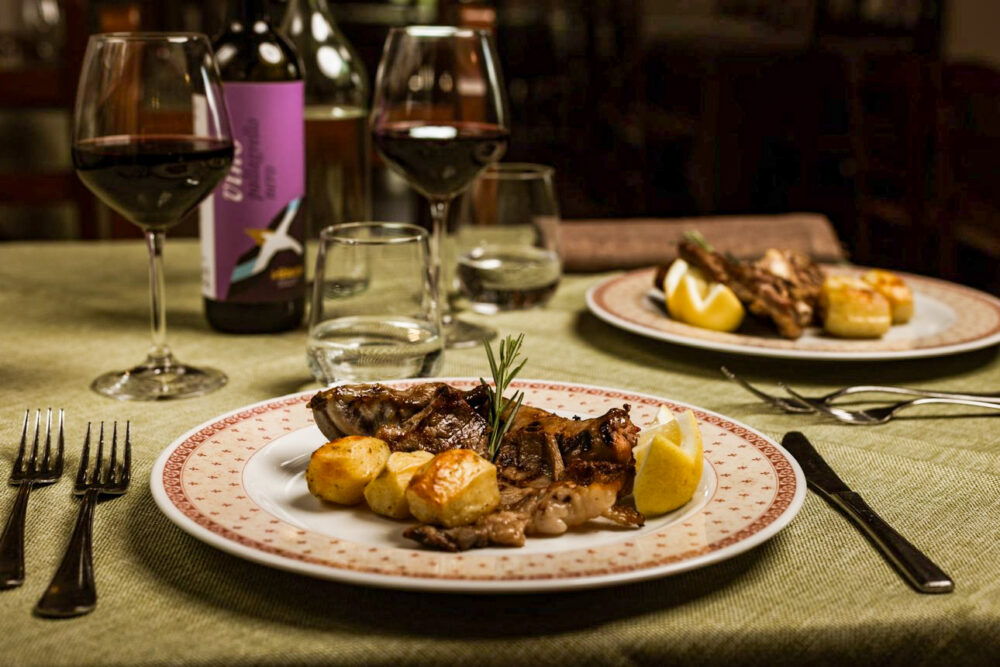 Le Ghiandaie, arrosto con patate