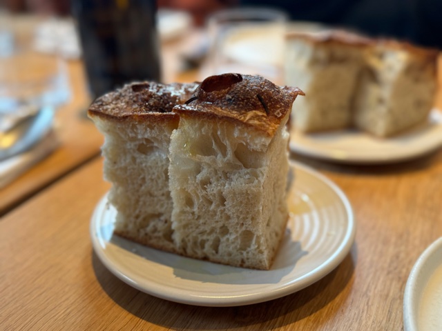 Manteca - la focaccia pane 