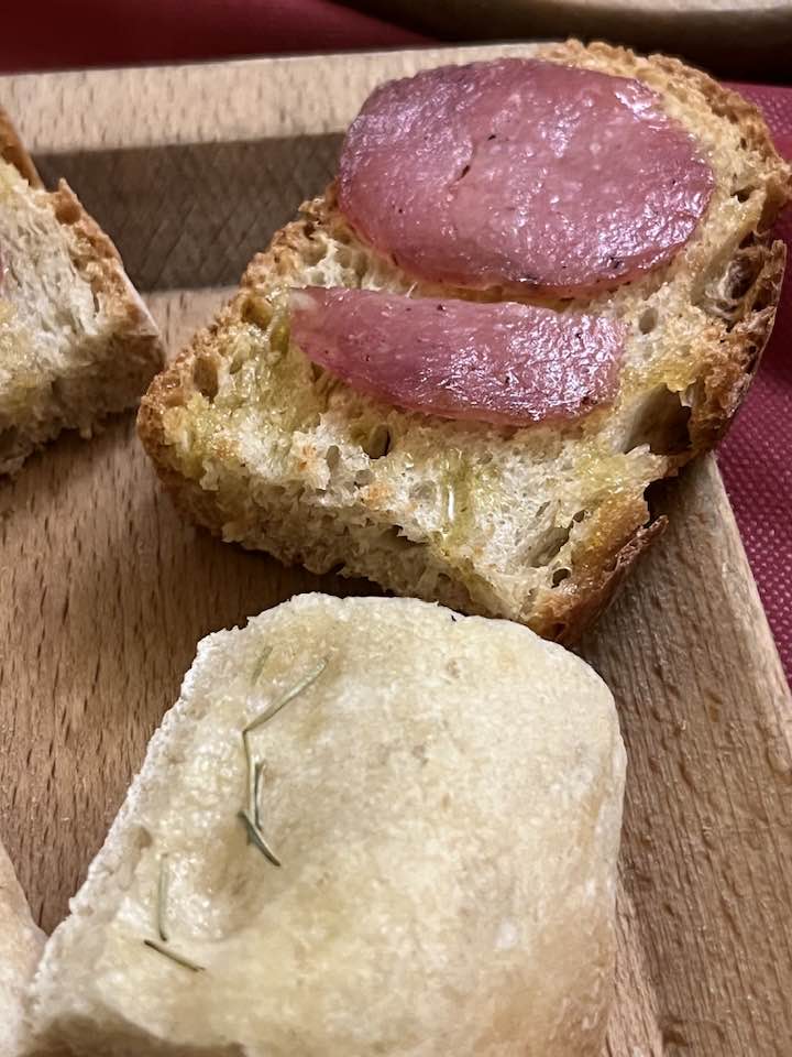 Osteria Garibaldi - bruschette