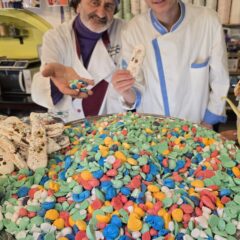 Antonio e Mario Cafiero con i loro coriandoli commestibili