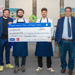 Michele Di Già e Alessandro Santilli - vincitori del contest - insieme a Albert Sapere, Giovanni Amodio, Luciano Pignataro e Barbara Guerra