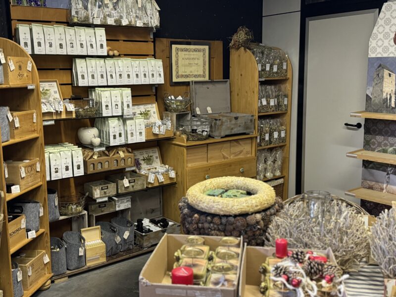 Lo shop di Rosi Mangger in Alto Adige