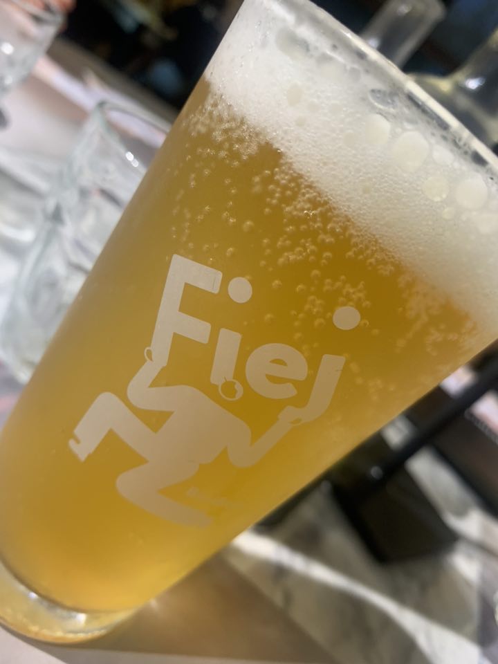 Arte bianca della Pizza, la birra del birrificio adiacente