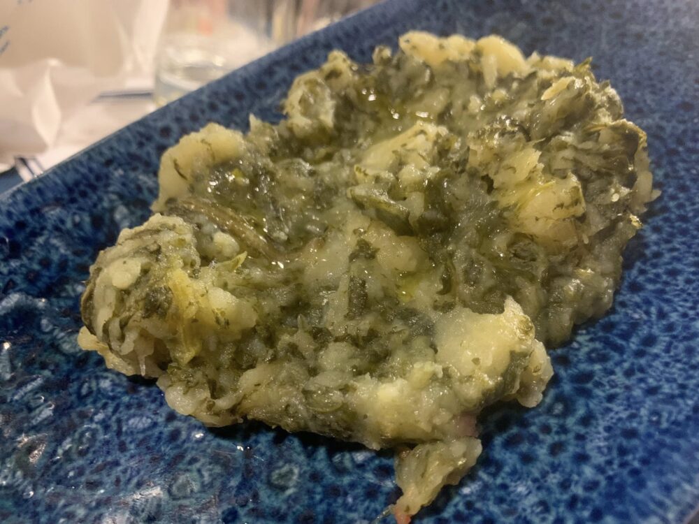  'A Tartana ad Acciaroli, foglie e patate