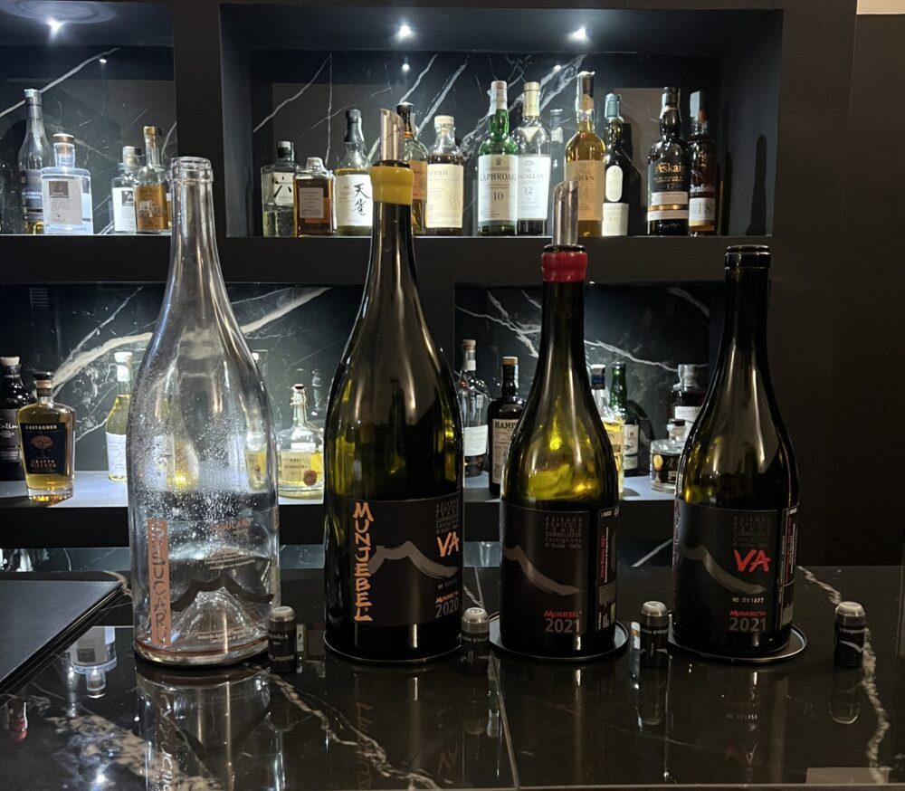 Batteria dei vini in degustazione