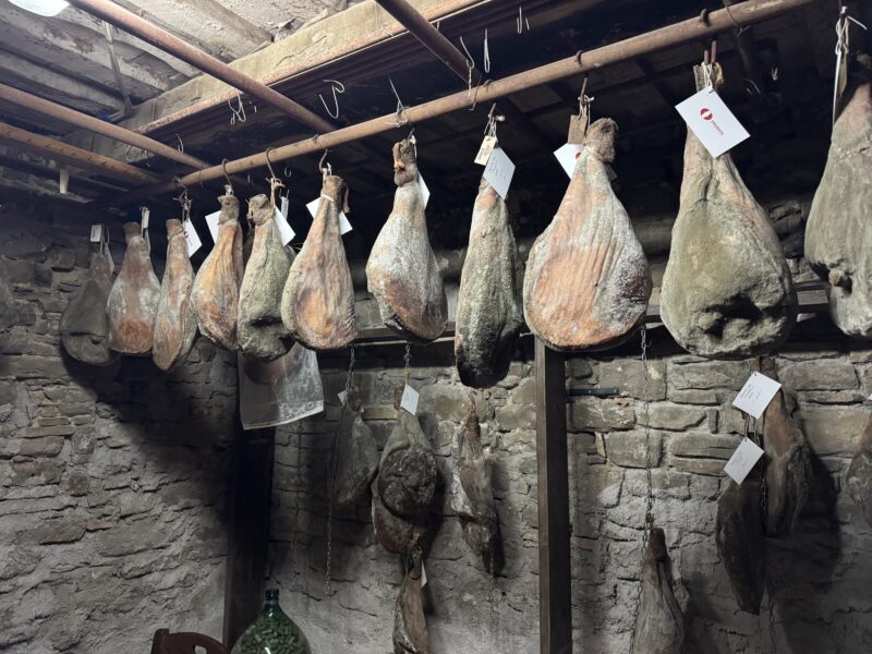 I prosciutti di Borgo Santa Ceclia, Gubbio