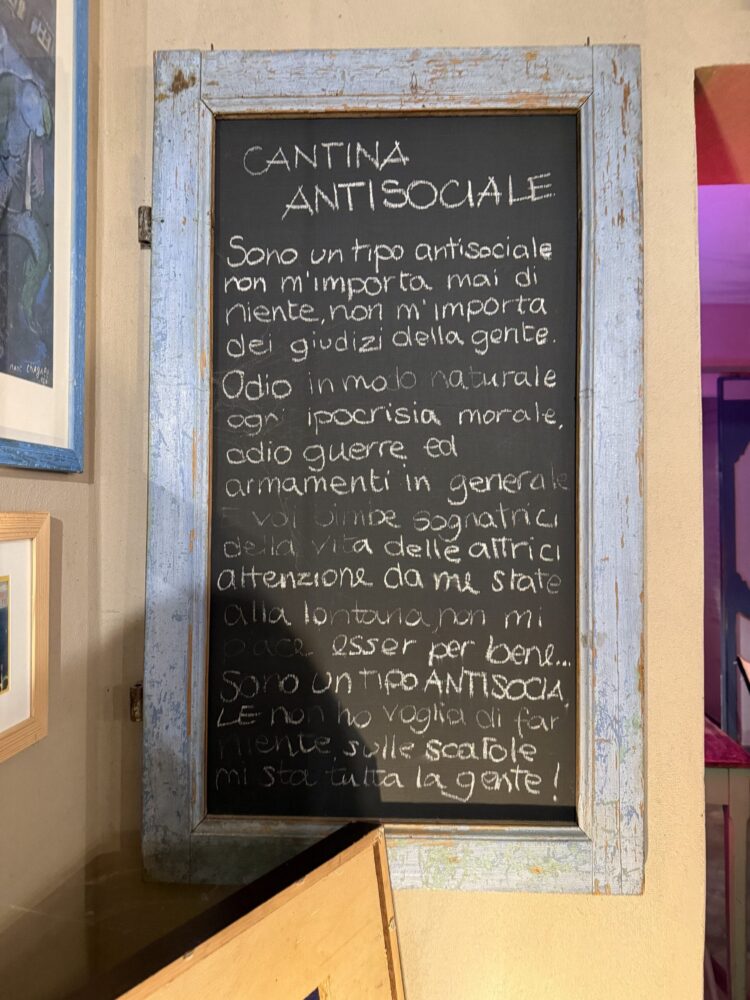 Messaggio antisociale - Cantina Antisociale