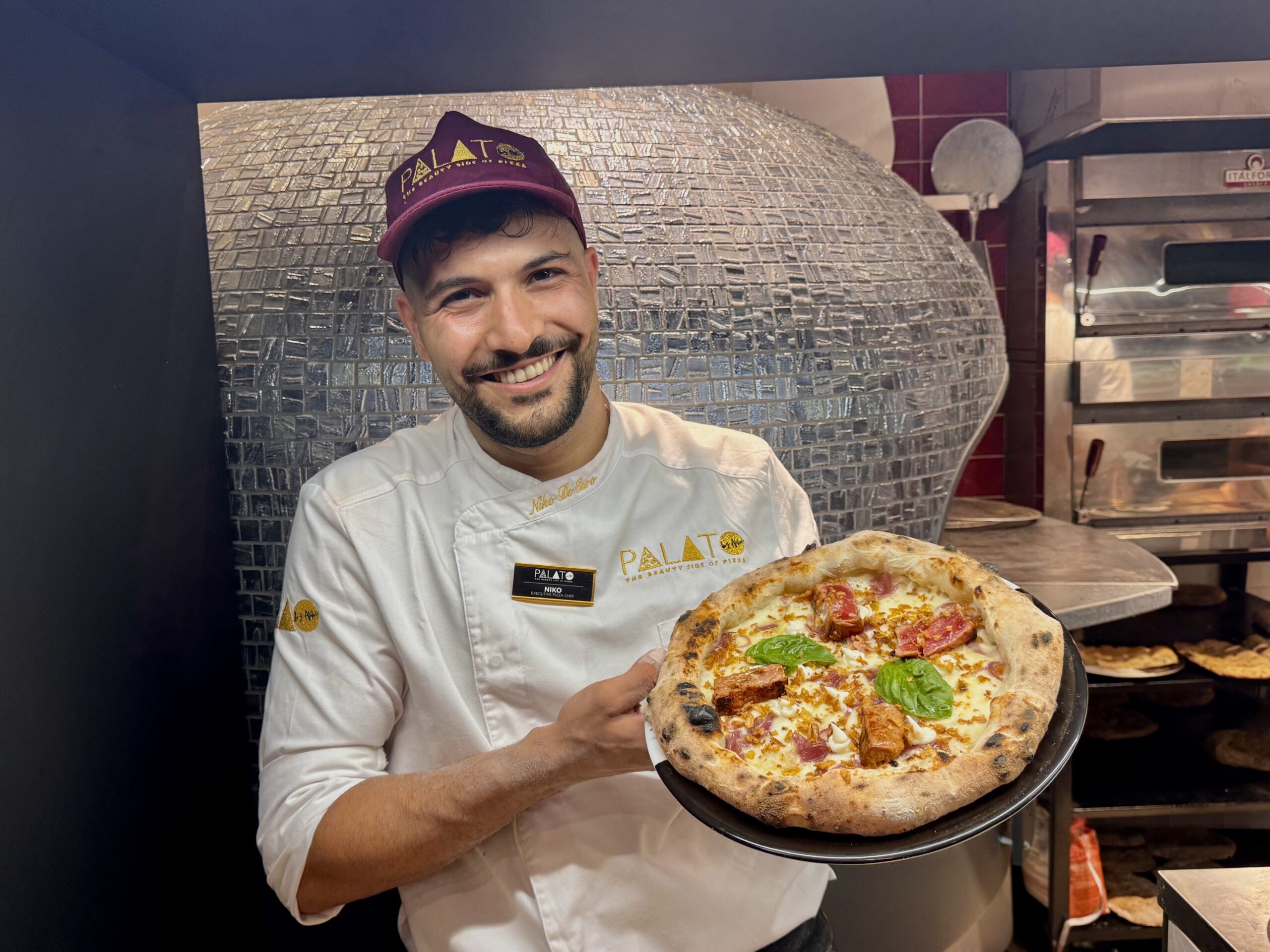 Niko De Caro, palato napoli