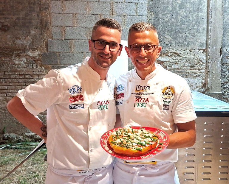 Paestum Pizza Fest 2025, Daniele Ferrara e Valerio Iessi de I Borboni - Pontecagnano