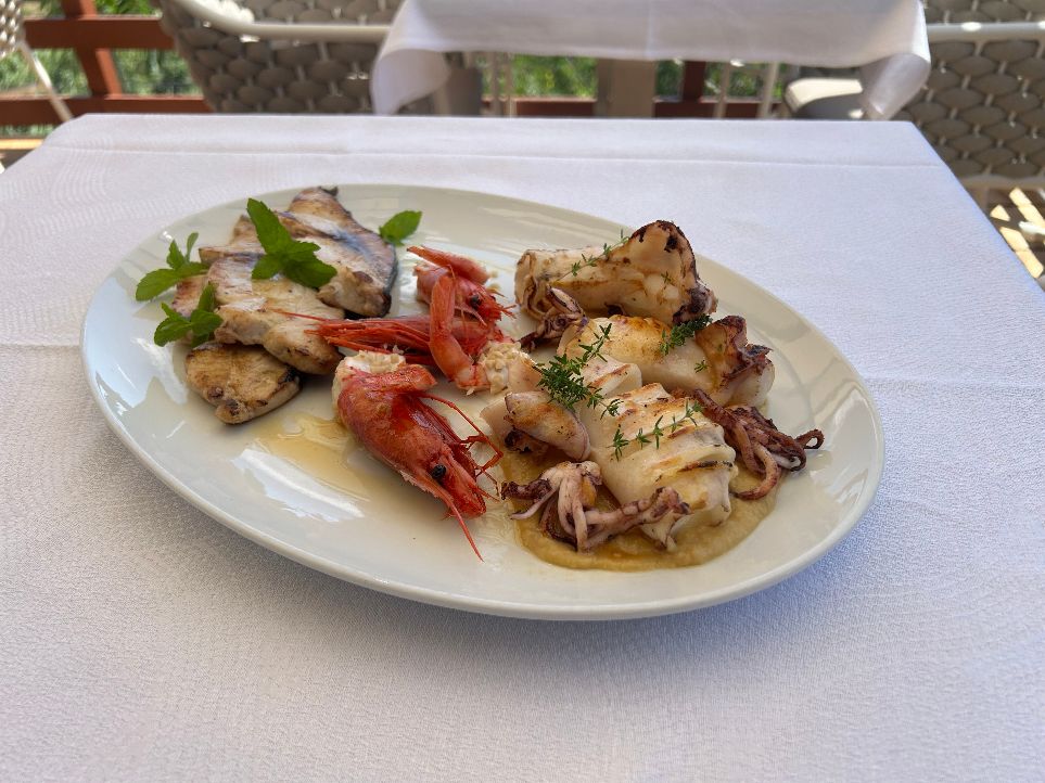 Ristorante Tenuta Donna Carmela - Grigliata mista di pesce