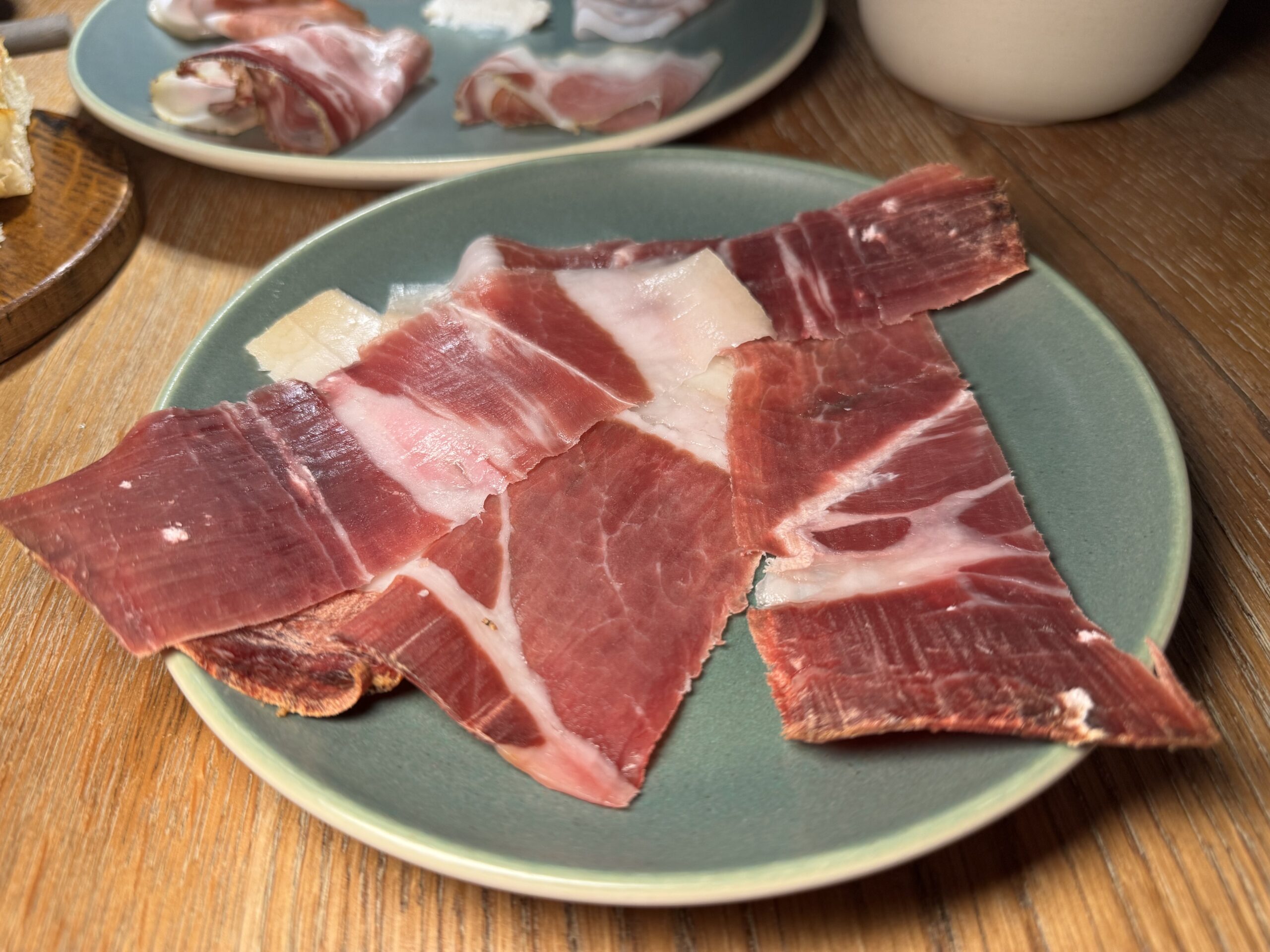 Prosciutto crudo stagionato oltre 5 anni con maiali allevati allo stato brado, Gubbio