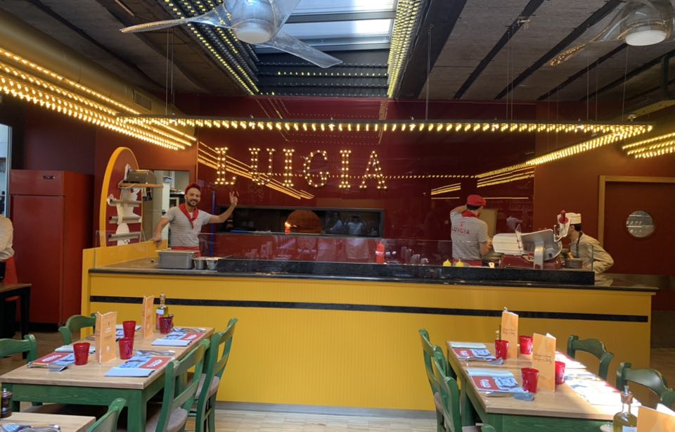 Luigia a Ginevra, il forno a vista