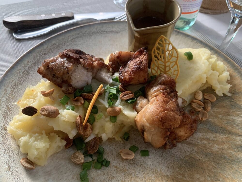 Le Torrent a Megeve, animelle con salsa di arachidi e pure