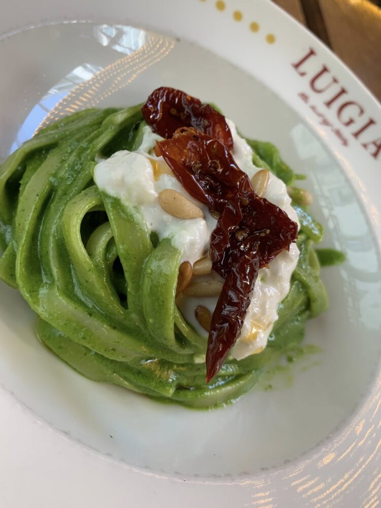 Luigia a Ginevra, fettuccine al pesto