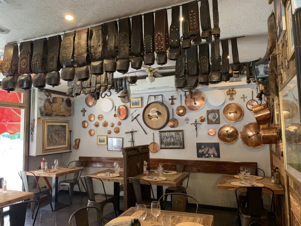  Osteria la Vache Folle, la sala