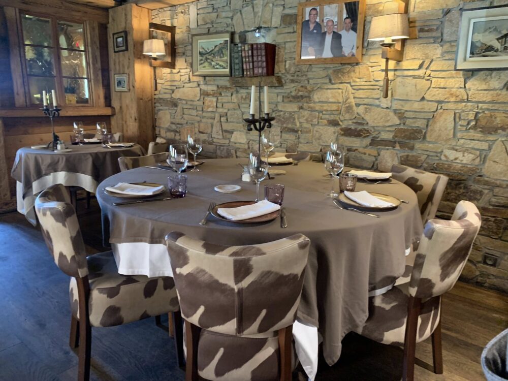 La ferme de Victorine, scorcio della sala