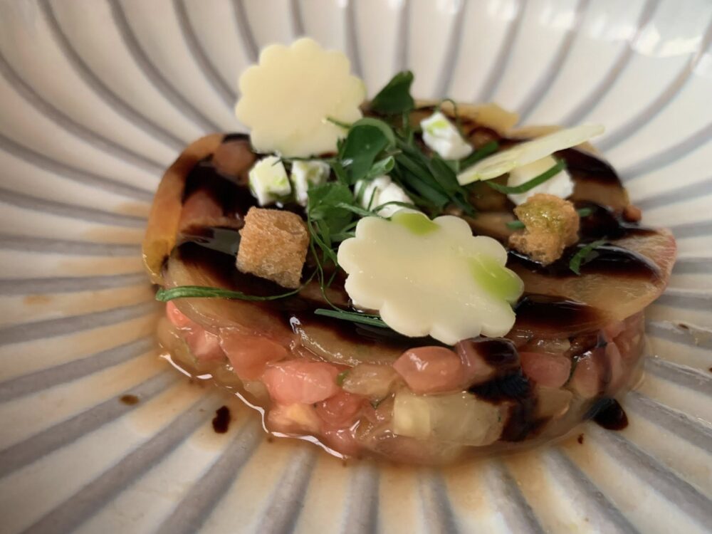 Restaurant Le Prieuré, insalata di pomodori