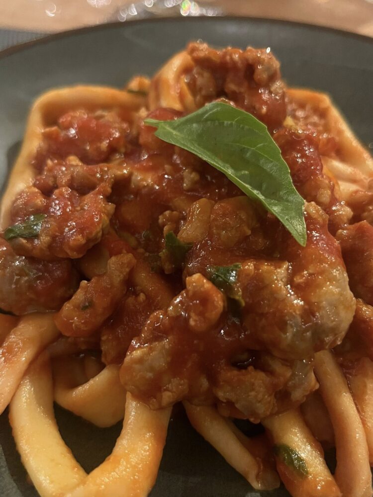 L'Uliveto - fusilli al sugo di salsiccia